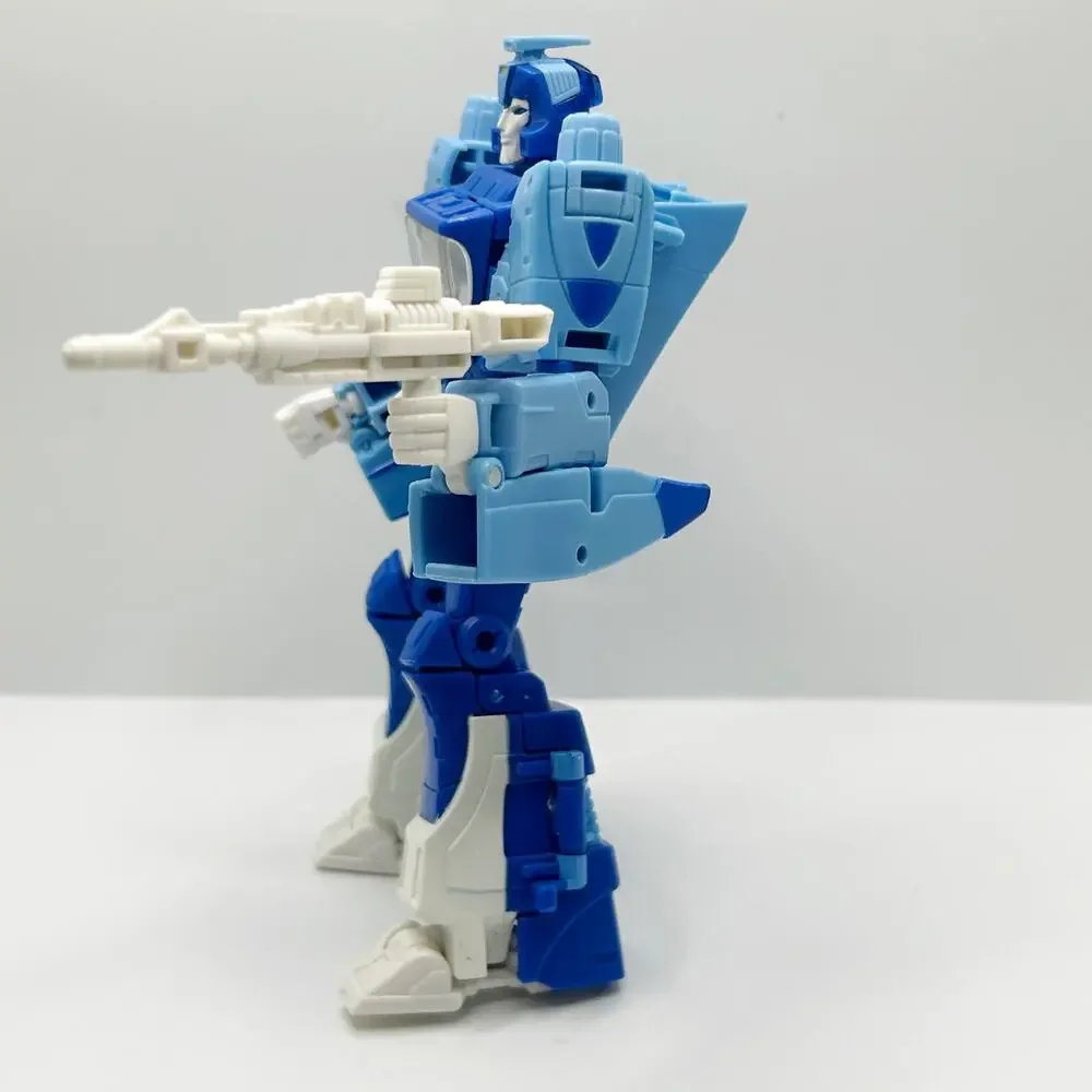 Transformers Studio Series 86-03 Deluxe Class BLURR 100% Complete Hasbro EUC